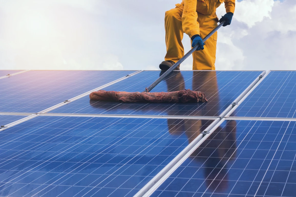 Firmen für Photovoltaik-Reinigung