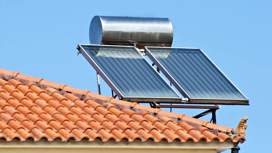Solarkollektoren auf Dach